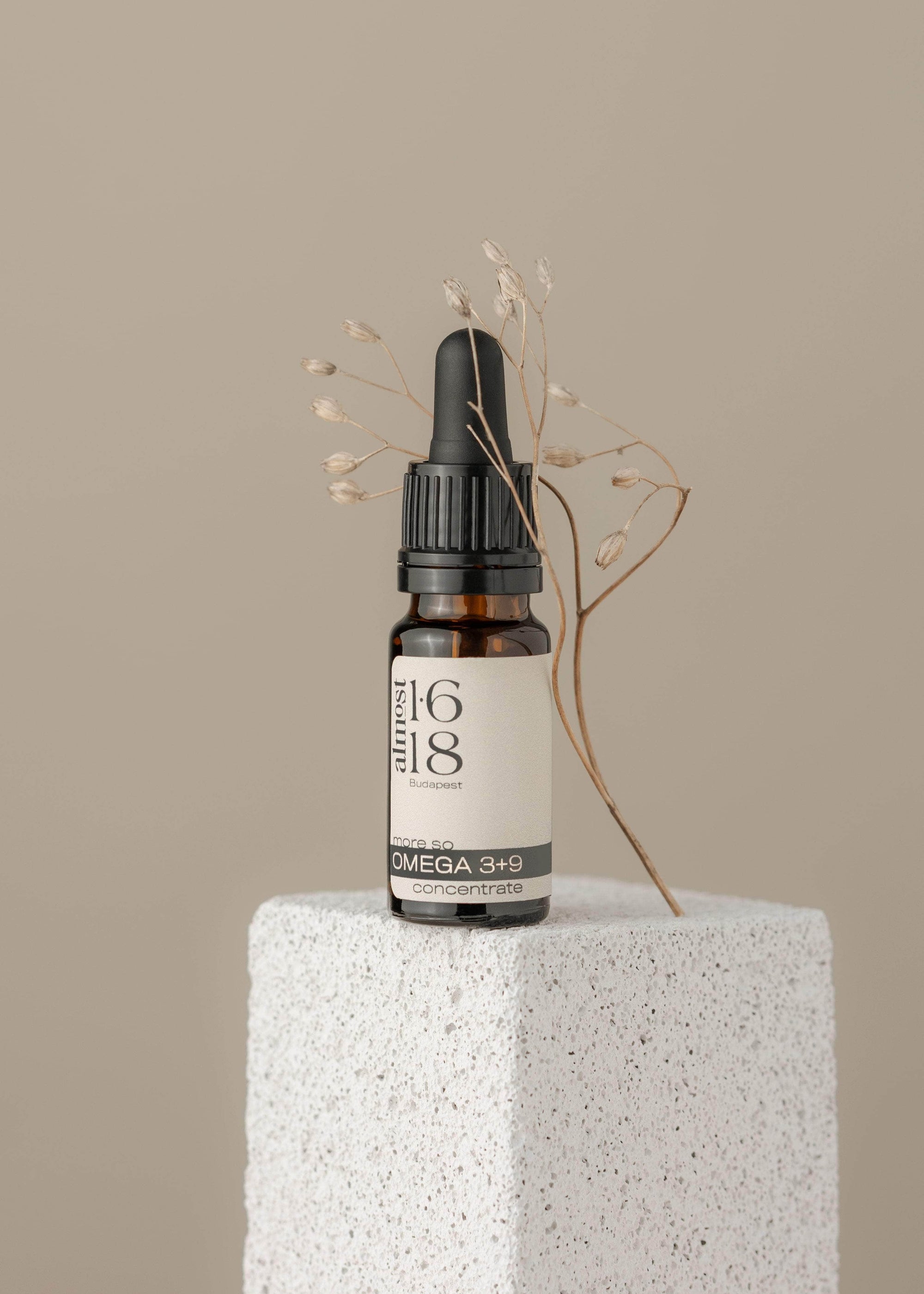 almost1618 concentrate Bőrazonos Omega 3+9 barrier booster koncentrátum száraz bőr ellen